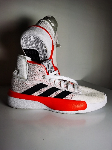 Adidas Basketball Bota Blanco / Rojo No 27