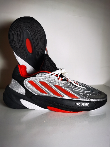 Adidas Ozelia Plata / Rojo No 28