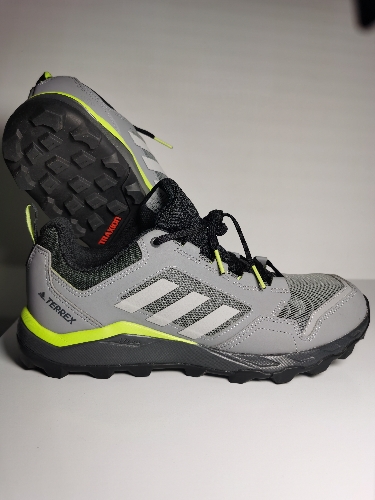 Adidas Terrex Gris / Verde No 28