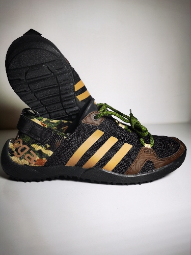 1210 Adidas Terrex Daroga Camuflaje / Negro No 26