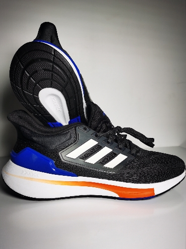 Adidas EQ21 Run Negro / Blanco No 28.5