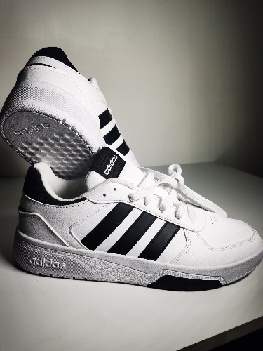 Adidas Casual Blanco / Negro No 26