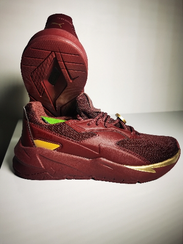 1353 Puma Nitro Rs Vino / Dorado No 23.5