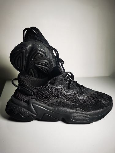 Adidas Ozweego Negro No 22.5