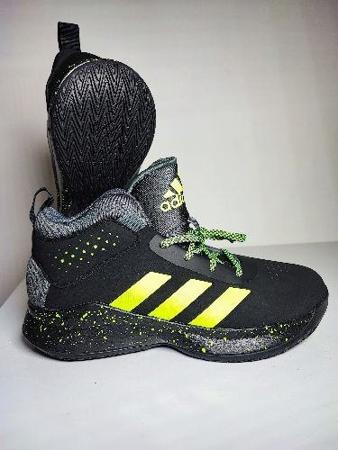Adidas Basketball Negro / Verde No 22