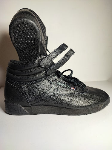 1515 Reebok Bota Classic Negro No 26