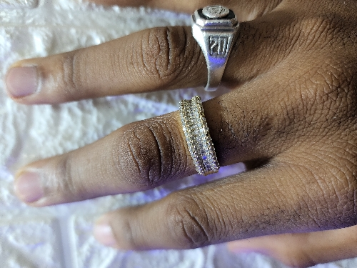 Anillo diamantes 3.9 gramos