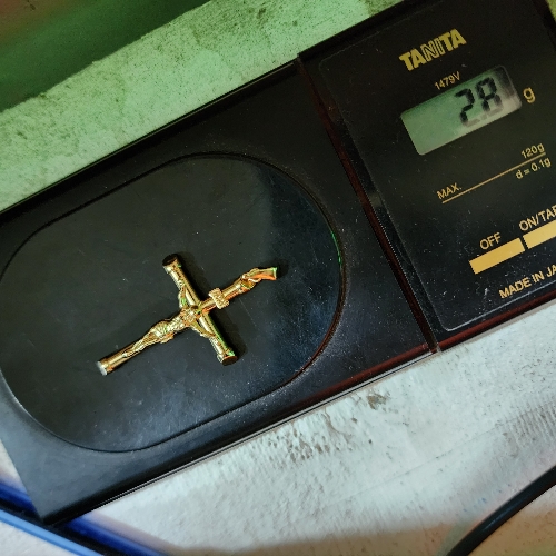 Medalla Cruz  2.8 gramos