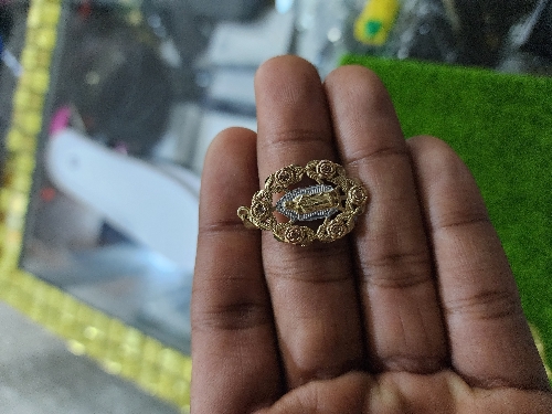 Medalla Jesús con flores 2.6 gramos