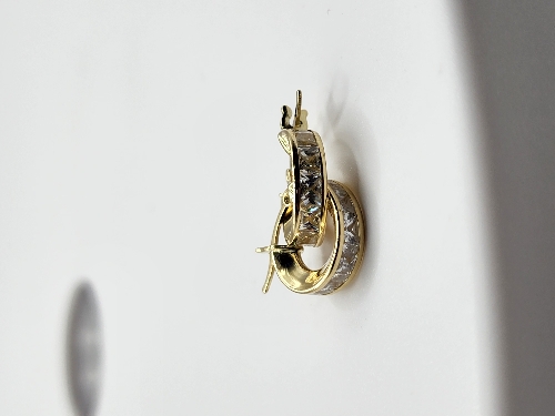 Arete argolla diamantes 1.7 Gramo