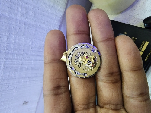 Medalla virgen 4.6 Gramos
