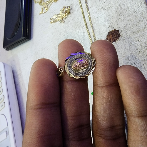 Medalla nuestras señoras de los remedios 1.7 Gramos