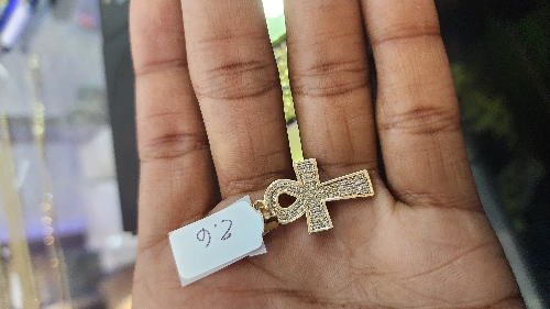 MEDALLA CRUZ 2.6 GRAMOS