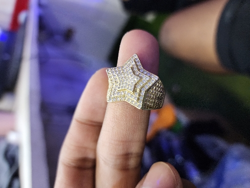 Anillo Estrella 8.6 Gramos