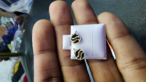 ARETES NEGRO