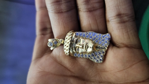 Medalla Cara de Cristo 5.9 Gramos