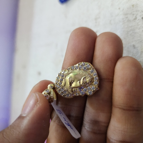 MEDALLA CARA DE CRISTO 5.4 GRAMOS