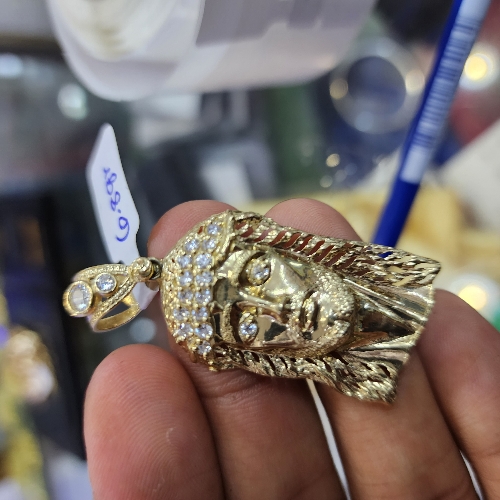 Medalla Cara de Cristo 6.8 Gr