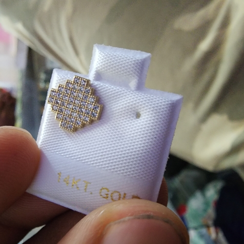 Arete pantalla con diamantes