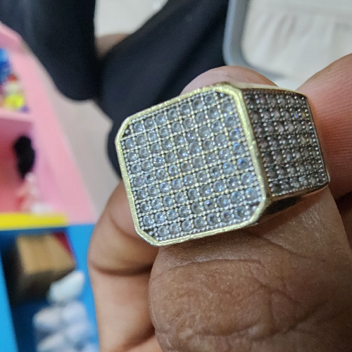 Anillo diamante 6.8 Gramos