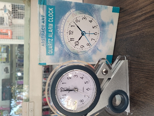 Reloj alarma 817/807
