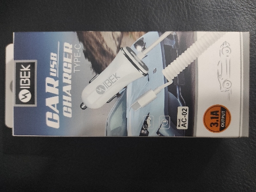 Cargador tipoC Ibek 3.1A auto ac02