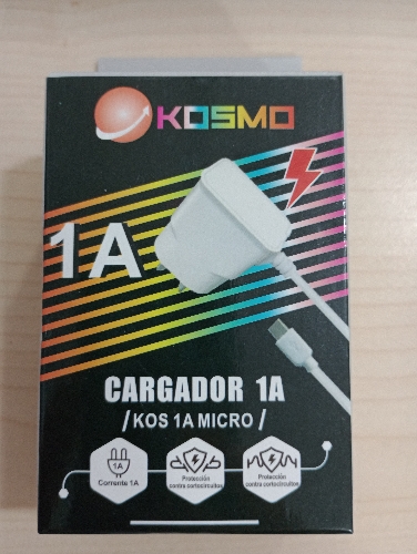 Cargador kosmo 1A v8