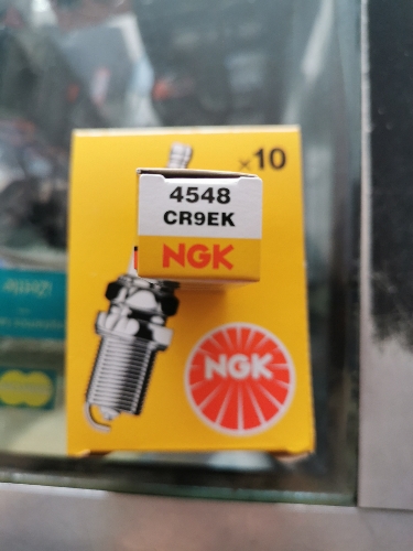 Bujia ngk cr9ek  090075